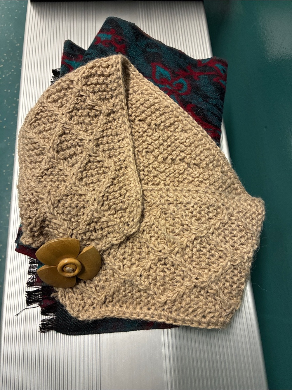 Hand Knit wool scarf with wooden button from Peru Beige Tan bonus red/teal